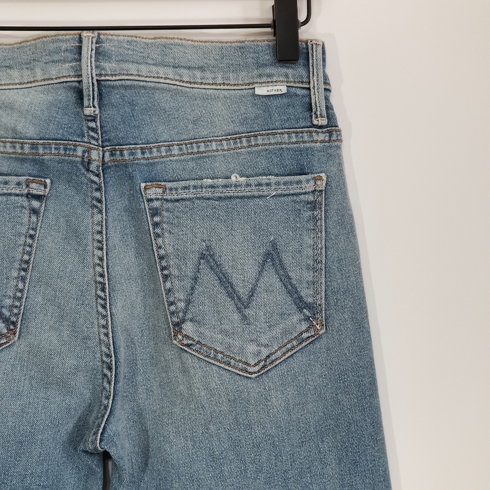 NWT Mother Denim The Weekender Flare Stretch Jeans in Shoot To Thrill 26, 27 - Picture 11 of 16